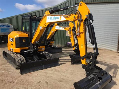 mini digger hire lincoln uk|smallest mini digger hire.